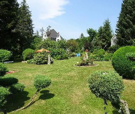 Weber Апартаменты